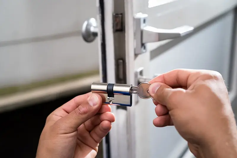 door lock replacement in Toronto