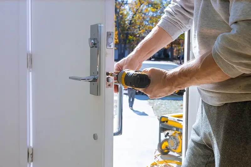 emergency locksmith in Toronto